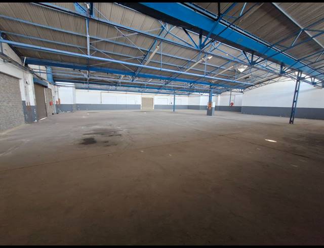 1,236M² WAREHOUSE TO LET IN BENROSE